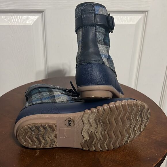 🔥🔥 BEARTRAPS “FAHN” Rain / Winter Snow Duck BOOTS - Navy - Women Sz 6M - EUC - Picture 10 of 11